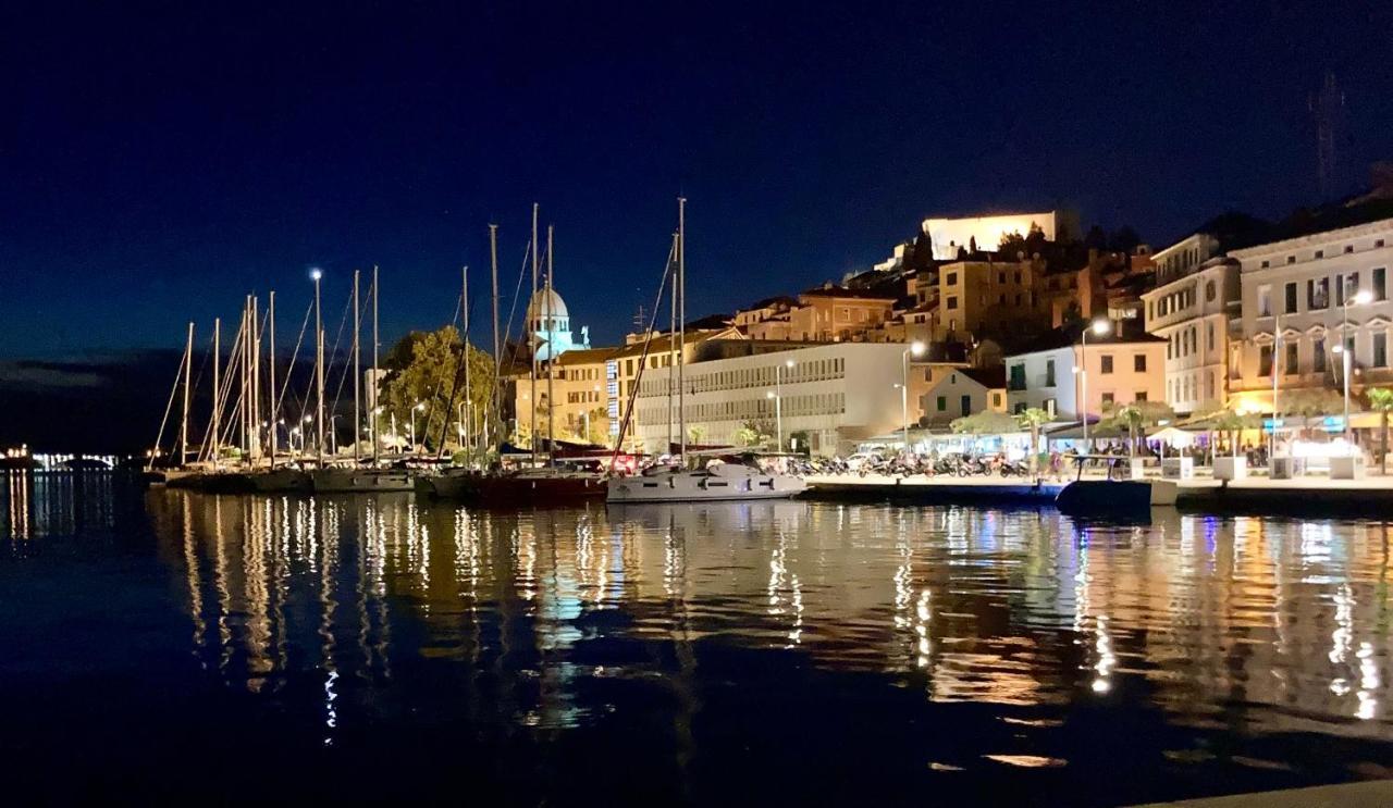 Loft 25 Lejlighed Vodice Eksteriør billede